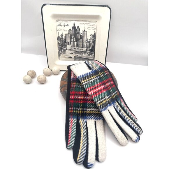 2/$30 Retro Plaid Gloves Finger Touch Screen Cashmere Feel Plus Tartan Plaid - Picture 6 of 7